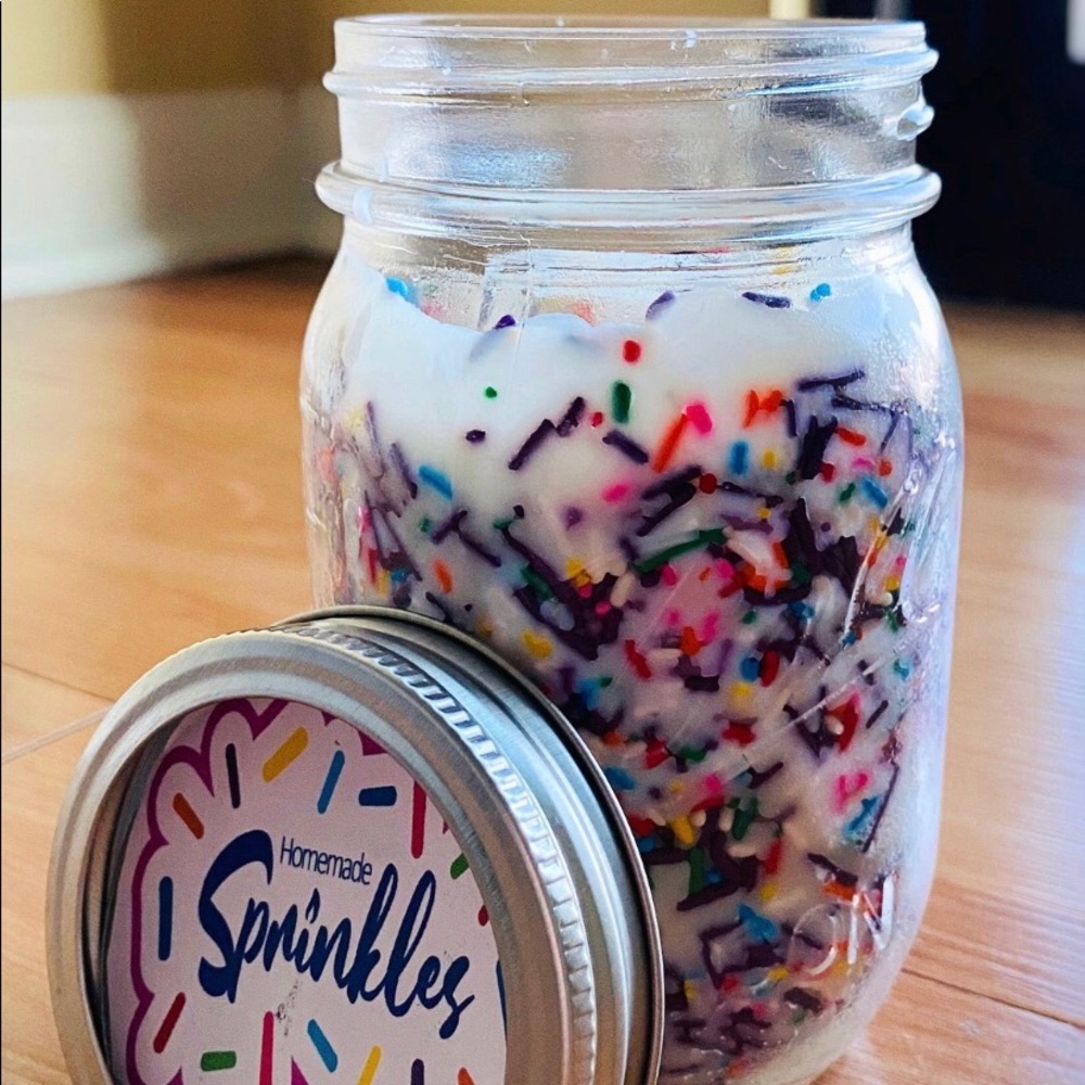 New Lavender Soy Sprinkle Candle Alert - Picture 2 of 3